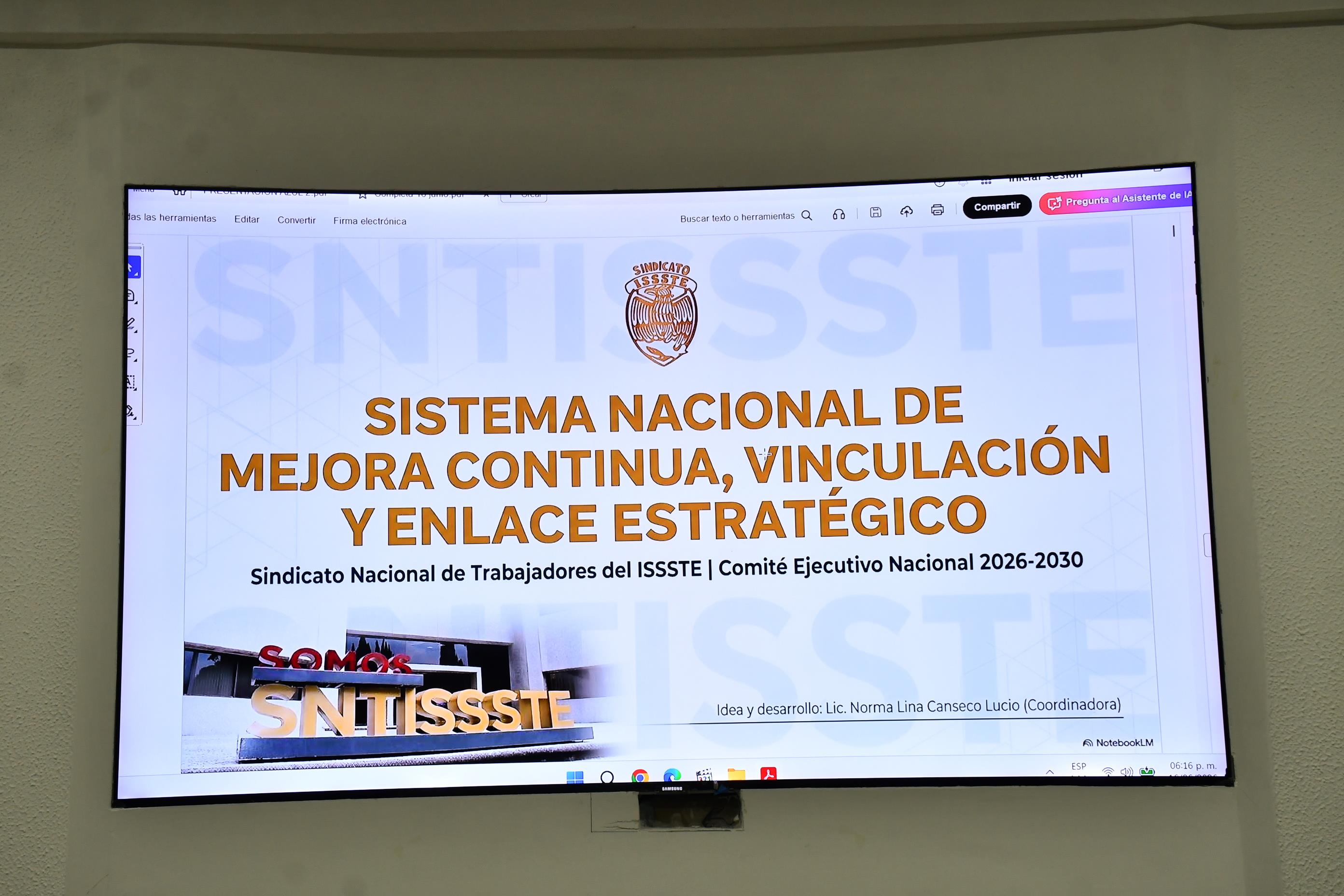 Reunión de trabajo con las Secretarías de Asuntos de Enfermería y Capacitación y Productividad 